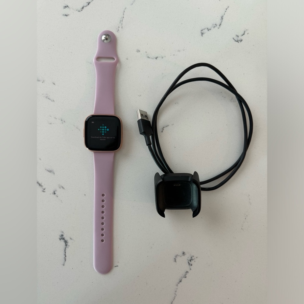 Fitbit Versa 2 Smartwatch